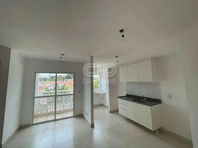 Apartamento com 2 Quartos no Residencial Maria Helena