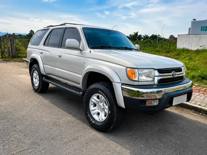 Toyota Hilux SW4 4X4 3.0 8V TB Diesel 2001