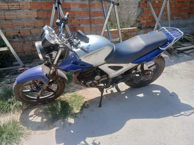 CBX TWISTER 2008