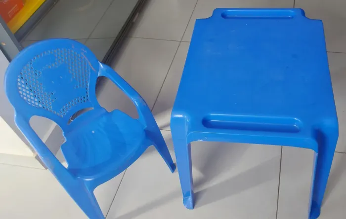 Mesa e cadeira infantil tramontina