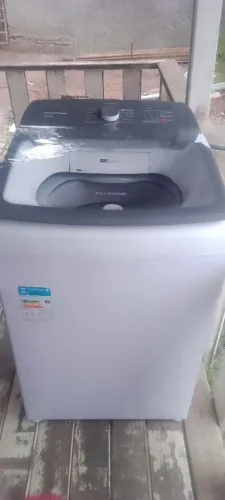 Brastemp 12 kilos.