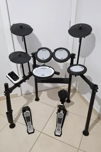 Bateria Eletrônica Aroma TDX-22 | Novinha!