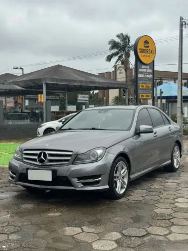 Mercedes-Benz C-200 CGI Avantgarde 1.8 16V 184cv Aut. 2014