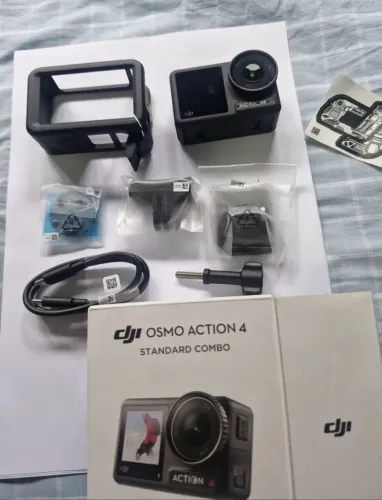 CÂMERA DE AÇÃO DJI OSMO ACTION 4
