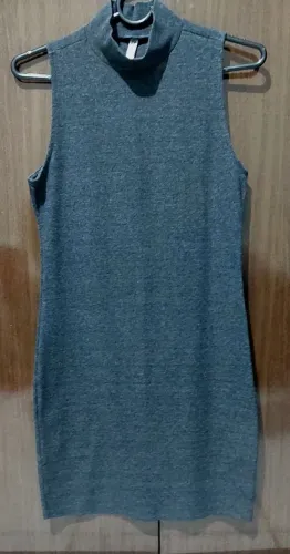 Vestido Bluesteel cinza escuro novo M