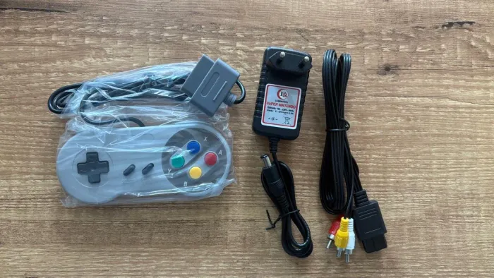 Kit Para Super Nintendo 1 Fonte + 1 Cabo De Vídeo + 1 Controle