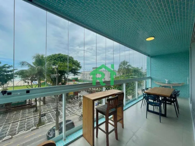 Apartamento Frente Mar, 3 Dormitórios (1 Suíte), - Pitangueiras - Guarujá/SP