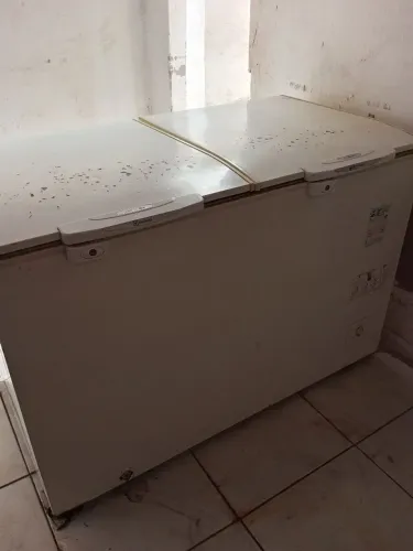 Congelador duas tampas