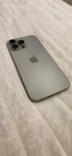 IPHONE 16 pro max 256 titanium