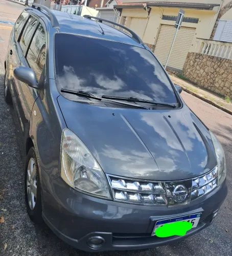 Nissan Livina Grand SL 1.8 16V Flex Fuel Aut. 2012