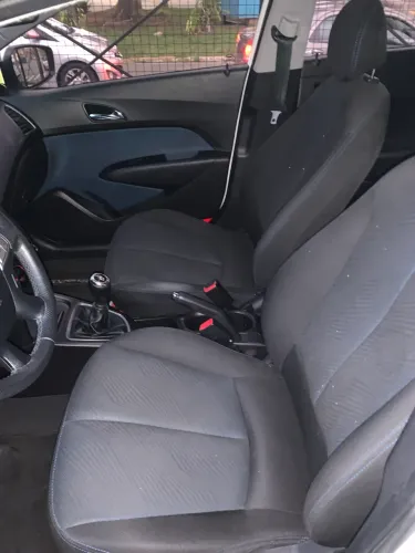 Hyundai HB20X Style 1.6 Flex 16V Mec. 2015