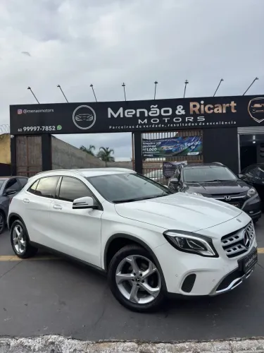 Mercedes-Benz GLA 200 Adv. 1.6/1.6 TB 16V Flex Aut. 2018