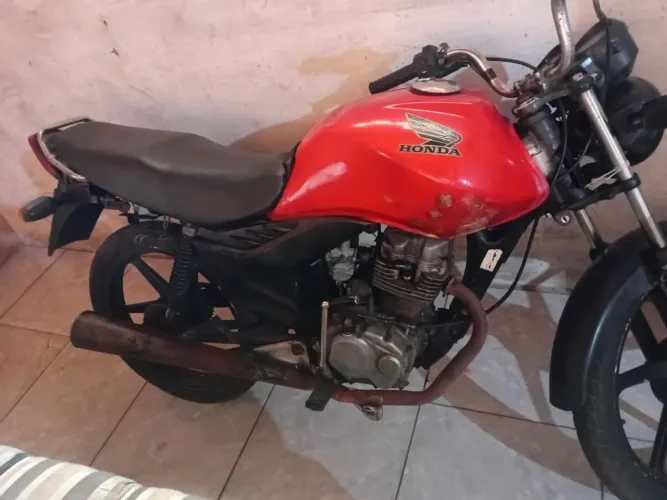 Muito ótima pra exterior pegar e rodar