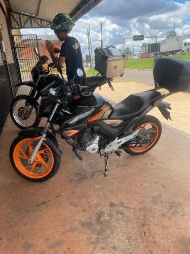 Vende-se moto quitada TWISTER CB 250