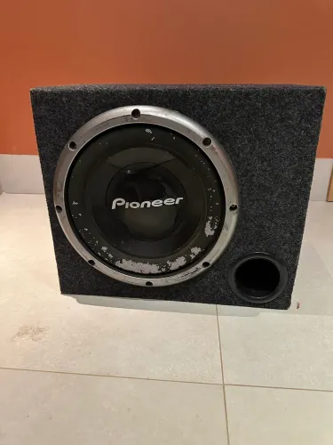 Sub Pioneer 12 