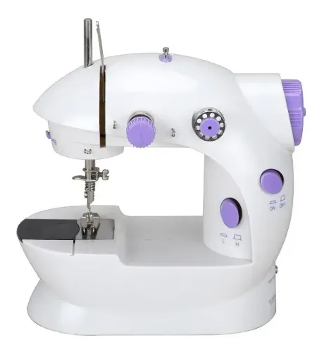 Máquina De Costura Portátil Para Casa E Iniciantes Branco 127/220v (PRODUTO NOVO) - Aceit