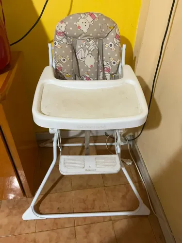 cadeira de alimentação para bebês