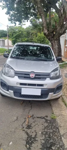 Fiat Uno Attractive 1.0 EVO Fire Flex 8V 5P 2021