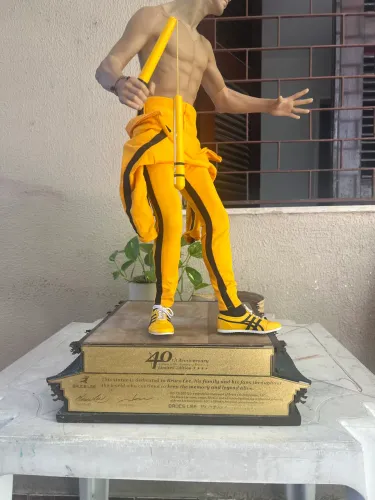 Vendo statua Bruce Lee escala 1/3 BLITZWAY