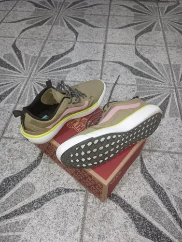 Tênis Vans número 40