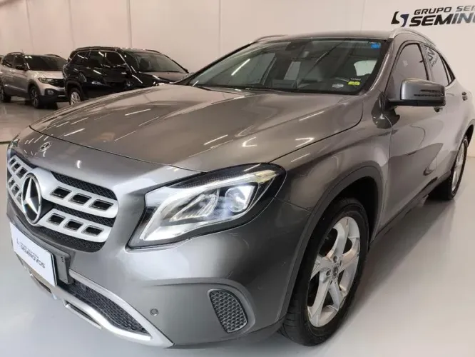 Mercedes-Benz GLA 200 Adv. 1.6/1.6 TB 16V Flex Aut. 2018