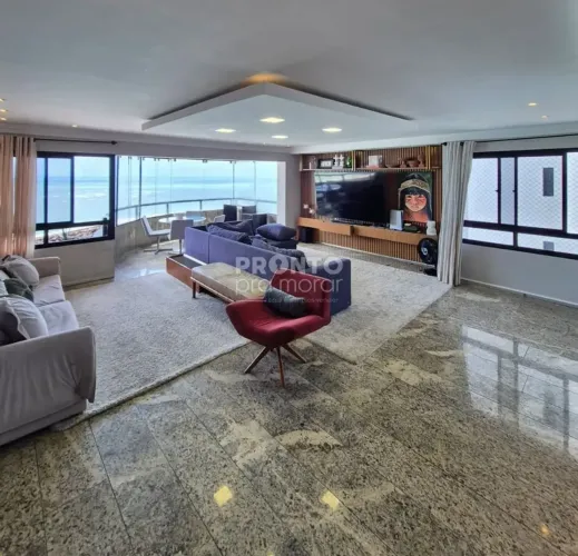 Apartamento 04 Suítes, com 218,75m² em Piedade.