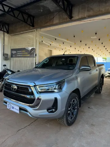 Toyota Hilux CD SRX 4X4 2.8 TDI 16V Diesel Aut. 2021