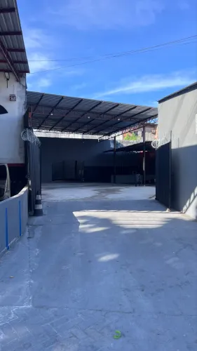 Galpão Comercial 642 m² na Av. Brasil - Excelente Localização