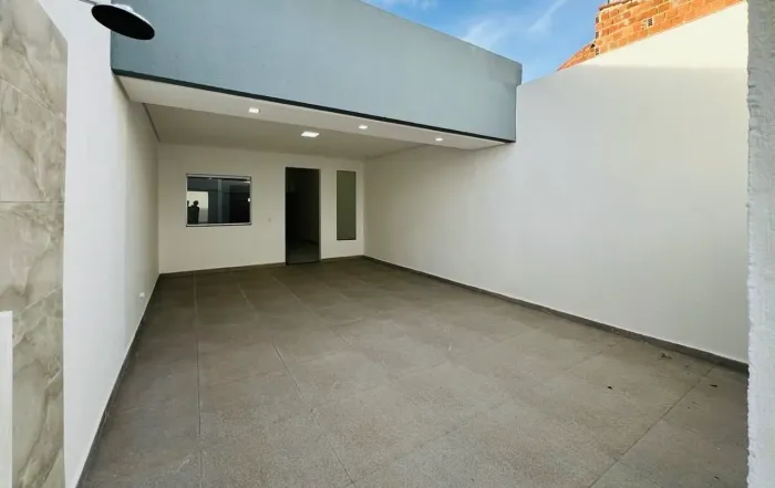 Casa com fachada moderna-T