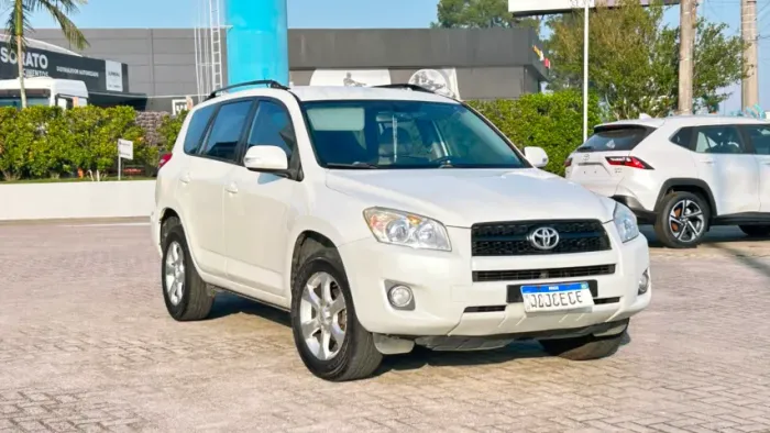 Toyota RAV4 2.4 4X2 16V 170cv Aut. 2011