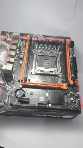 PLACA MÃE XEON X99