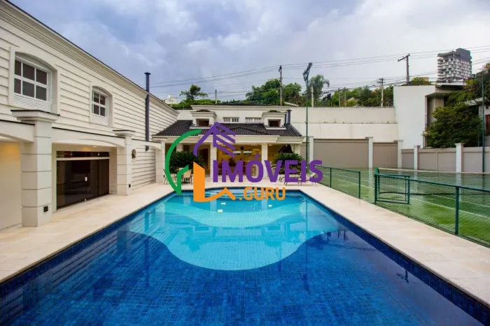CASA EM CONDOMÍNIO - VILA MADALENA - SP