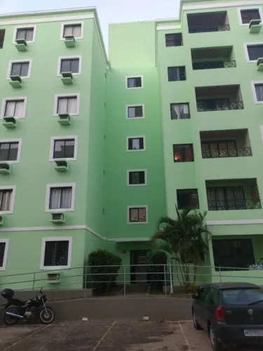 Excelente apartamento c dois quartos no Residencial Porto Alegre