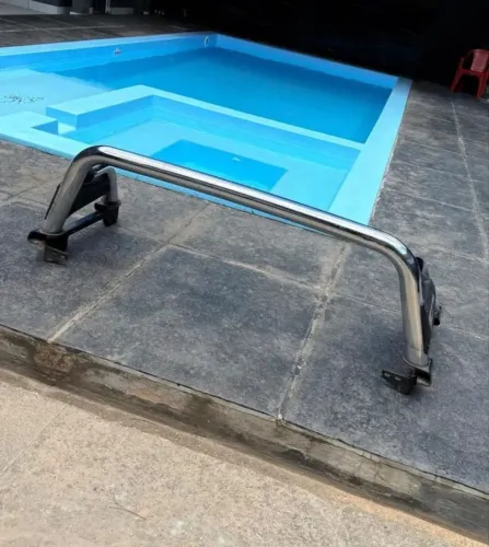 Vende um santo Antônio novo para Hilux manda um ZAP *15