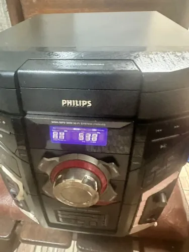 Vendo micro system com defeito.