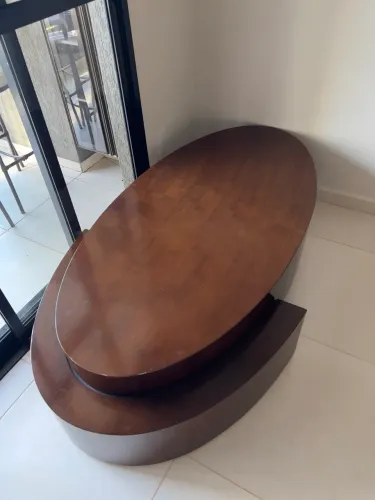 Mesa de centro - Madeira maciça (Líder Móveis)