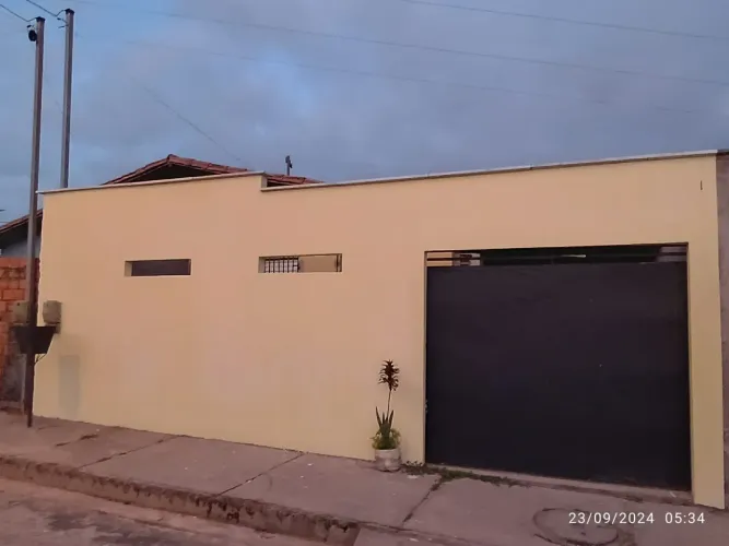 VENDO CASA BOA NA MORA DO SOL