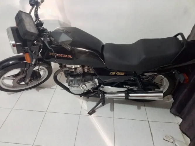 Cb 400 * wattes