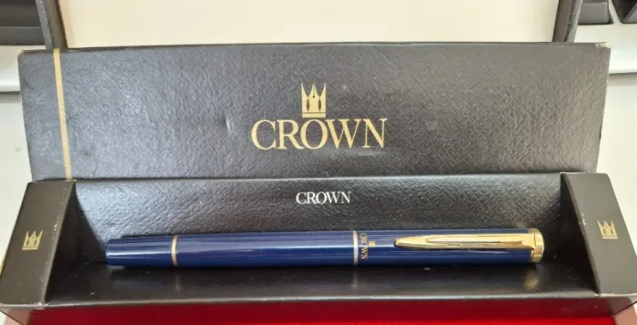 Caneta Crown tinteiro Regent Azul e Dourada Anos 90