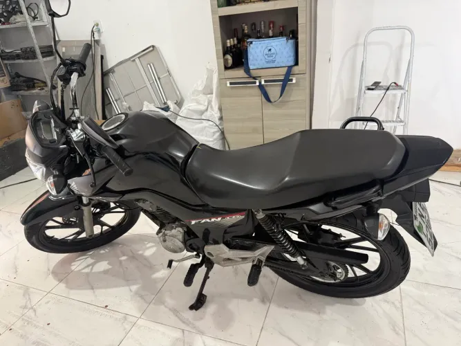 MOTO EXTRA