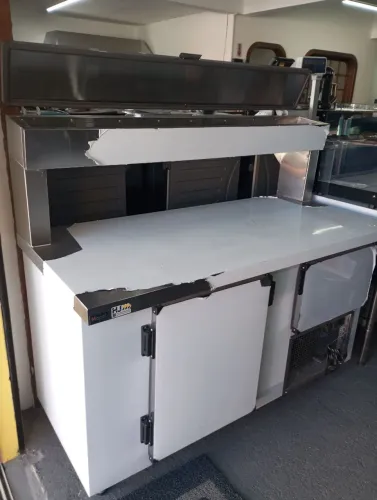 NZ. Balcão de serviço refrigerado com condimentador refrigerado inox 1,50m 