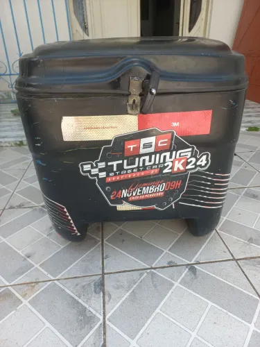 Vendo baú pra moto