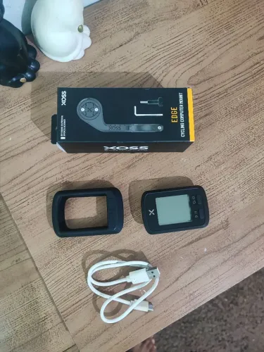 Ciclocomputador xoss g+ e suporte xoss edger.