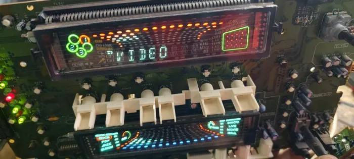 Aiwa F12 displays usados bons
