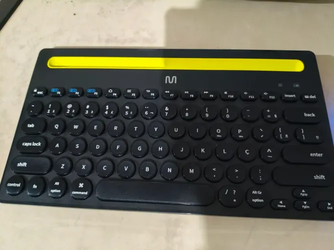 Teclado Multi-Dispositivos TC284 - Impecável!