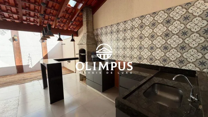 Casa para Venda no Bairro Novo Mundo em Uberlândia