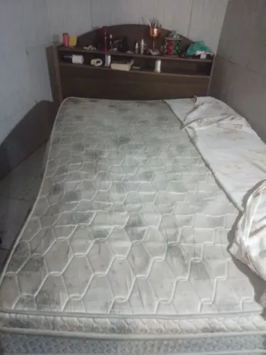 Vendo cama de casal box