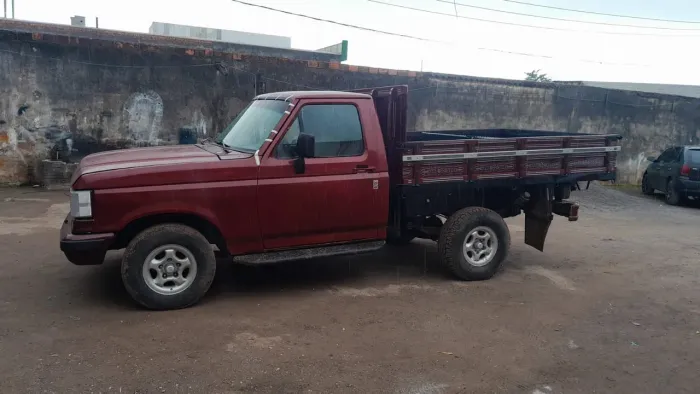Ford F-1000 S. S. Diesel / S.s. Diesel Turbo 1995