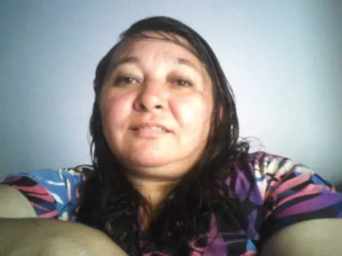 Sou Faxineira e estou disponível