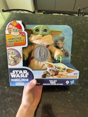 FIGURA STAR WARS GROGU QUE ABRACA (NOVO)